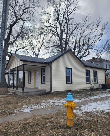 224 N 8TH Street, Council Bluffs, IA 51503