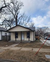 224 N 8TH Street, Council Bluffs, IA 51503