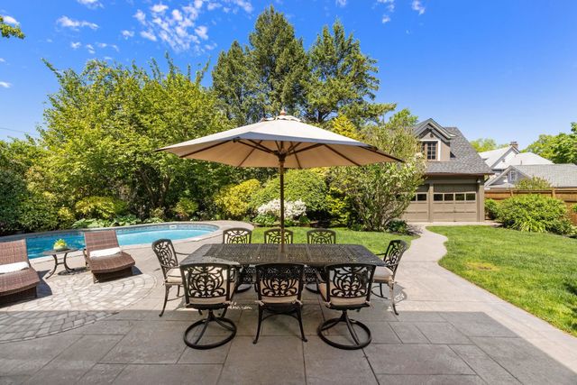 70 RIDGE RD, Rutherford, NJ 07070