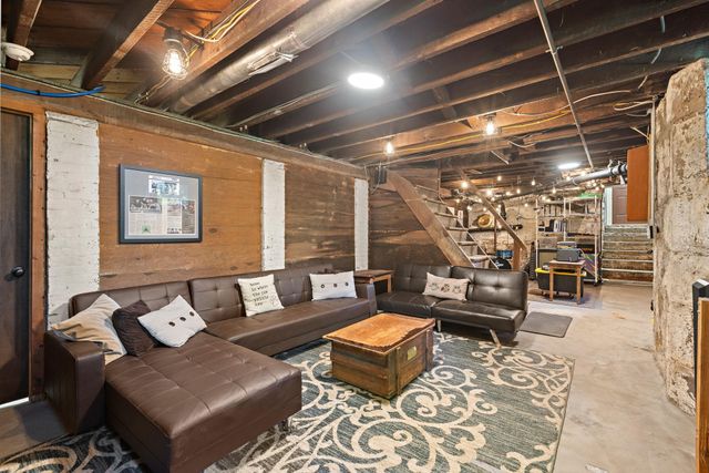 70 RIDGE RD, Rutherford, NJ 07070