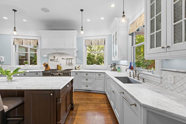 70 RIDGE RD, Rutherford, NJ 07070