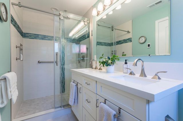 167 F Street, Redwood City, CA 94063