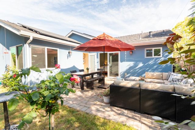 167 F Street, Redwood City, CA 94063