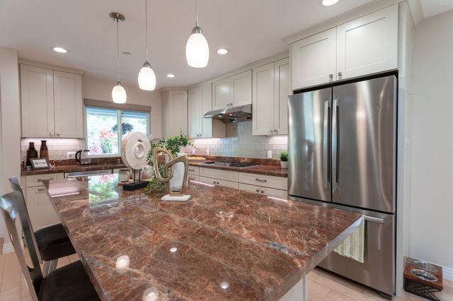 167 F Street, Redwood City, CA 94063