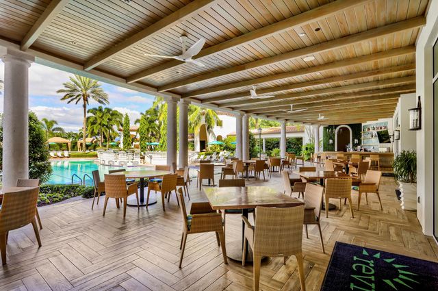 184 Viera Drive, Palm Beach Gardens, FL 33418