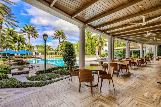 184 Viera Drive, Palm Beach Gardens, FL 33418