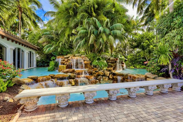 184 Viera Drive, Palm Beach Gardens, FL 33418