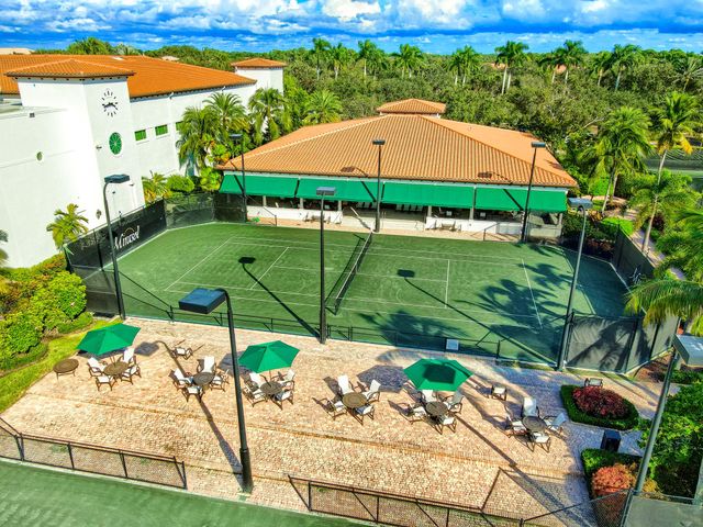 184 Viera Drive, Palm Beach Gardens, FL 33418