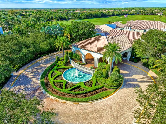 184 Viera Drive, Palm Beach Gardens, FL 33418