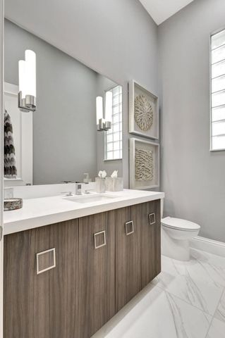 184 Viera Drive, Palm Beach Gardens, FL 33418