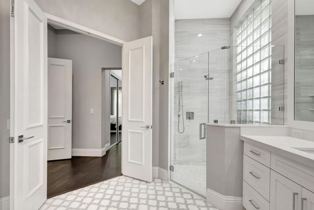 184 Viera Drive, Palm Beach Gardens, FL 33418