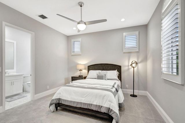 184 Viera Drive, Palm Beach Gardens, FL 33418