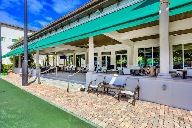 184 Viera Drive, Palm Beach Gardens, FL 33418