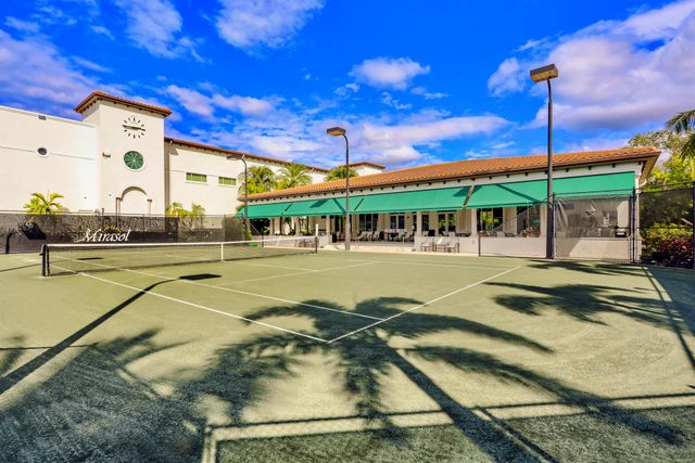 184 Viera Drive, Palm Beach Gardens, FL 33418