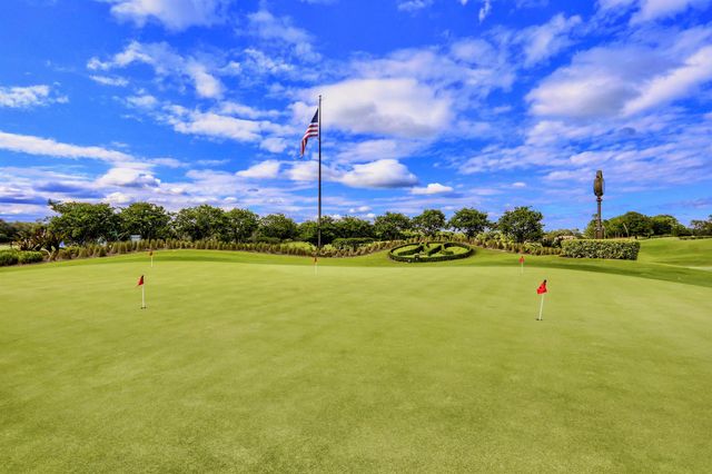 184 Viera Drive, Palm Beach Gardens, FL 33418