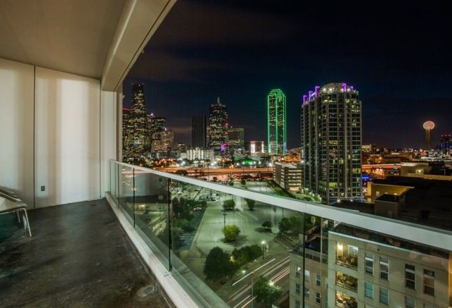 2408 Victory Park Lane 1034, Dallas, TX 75219