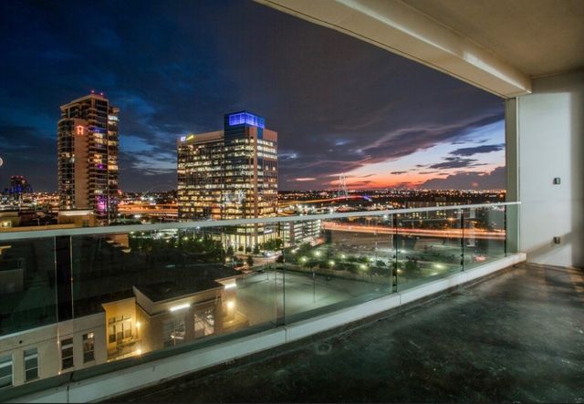 2408 Victory Park Lane 1034, Dallas, TX 75219