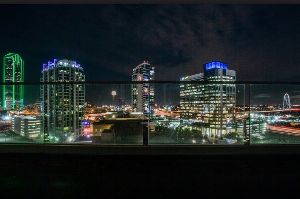 2408 Victory Park Lane 1034, Dallas, TX 75219