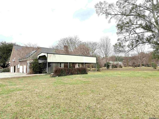 22822 Hickey Ct, Zachary, LA 70791