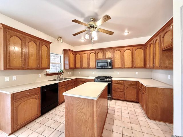 22822 Hickey Ct, Zachary, LA 70791