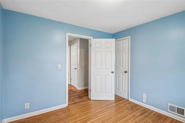 8 Caren Drive, Irondequoit, NY 14622
