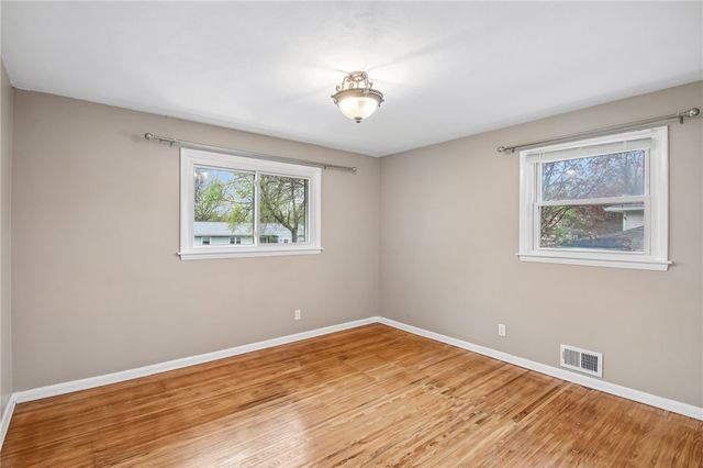 8 Caren Drive, Irondequoit, NY 14622