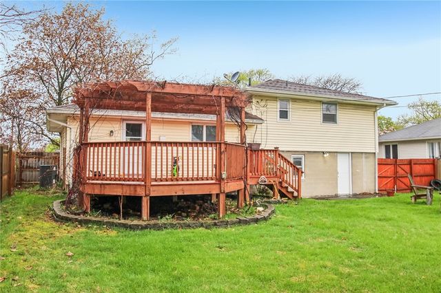 8 Caren Drive, Irondequoit, NY 14622
