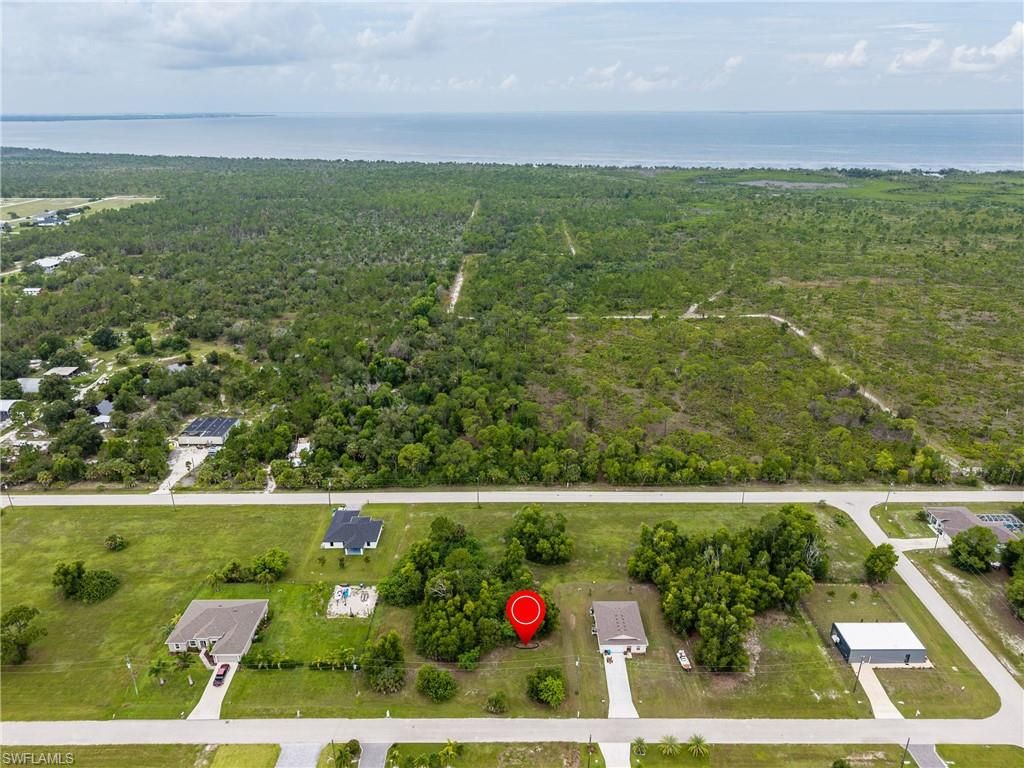 Image 12 of property listing at 4162 NW 40th AVE, Cape Coral, FL 33993