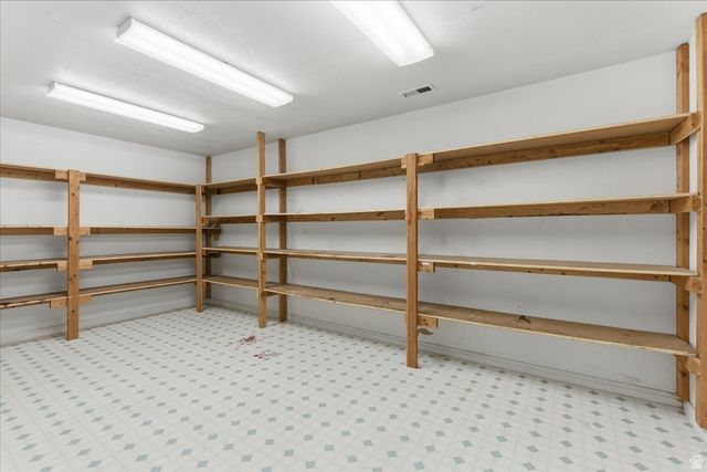 16 E 1400 N, American Fork, UT 84003