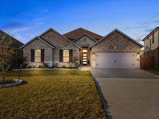 723 Kingwood Drive, League City, TX 77573