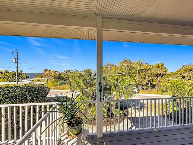 211 WINSON AVENUE, Englewood, FL 34223