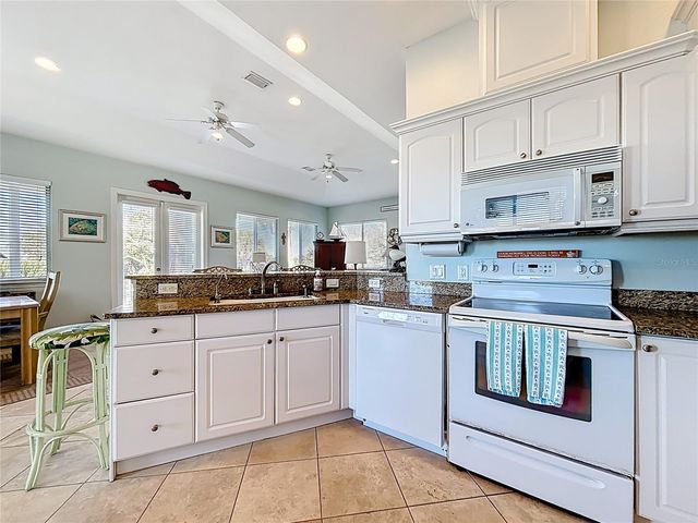 211 WINSON AVENUE, Englewood, FL 34223