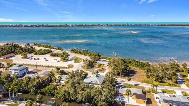 211 WINSON AVENUE, Englewood, FL 34223