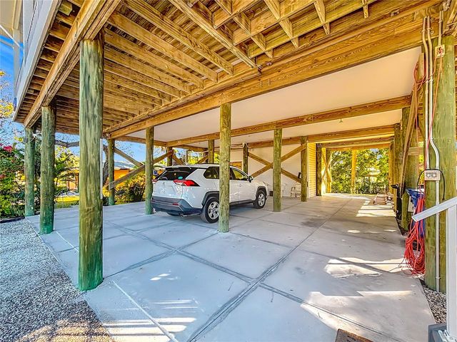 211 WINSON AVENUE, Englewood, FL 34223