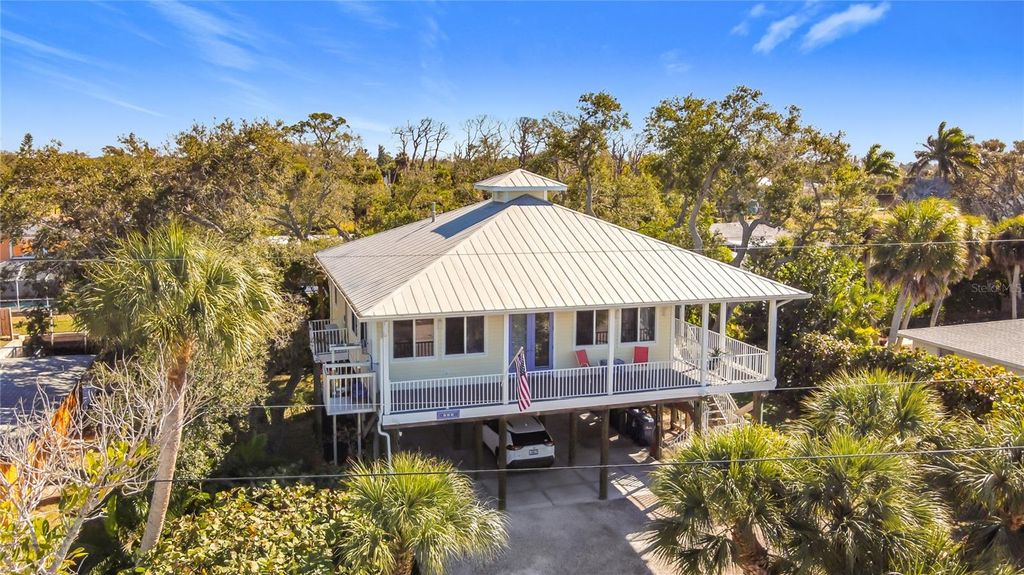 211 WINSON AVENUE, Englewood, FL 34223