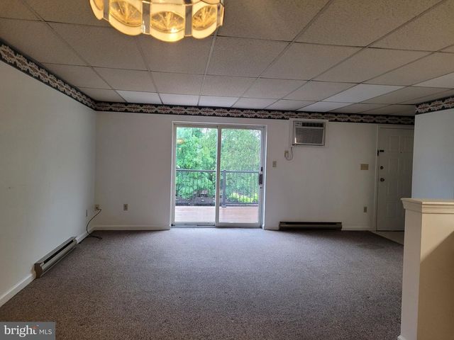 119 HAMILTON AVE, Waynesboro, PA 17268