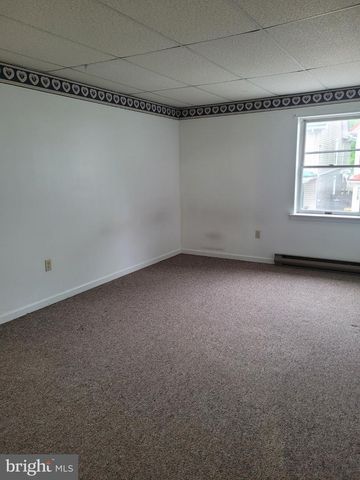 119 HAMILTON AVE, Waynesboro, PA 17268