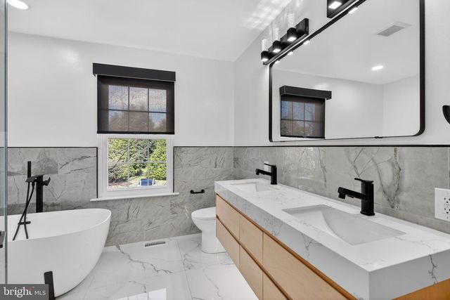 418 FAIRVIEW WAY, New Hope, PA 18938