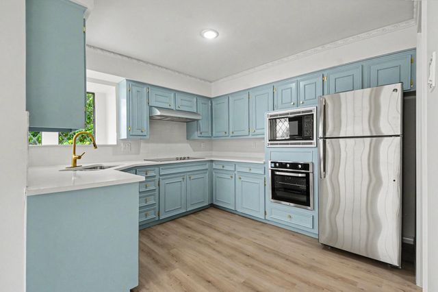 1702 Surrey Court, Garland, TX 75043