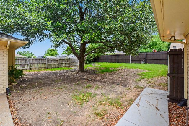 1702 Surrey Court, Garland, TX 75043