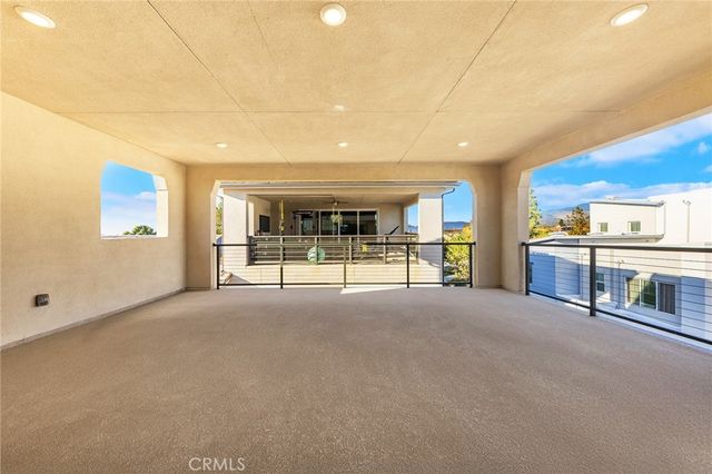 115 Frame, Irvine, CA 92618