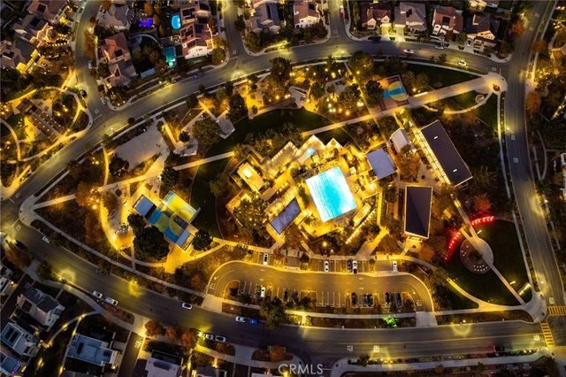 115 Frame, Irvine, CA 92618