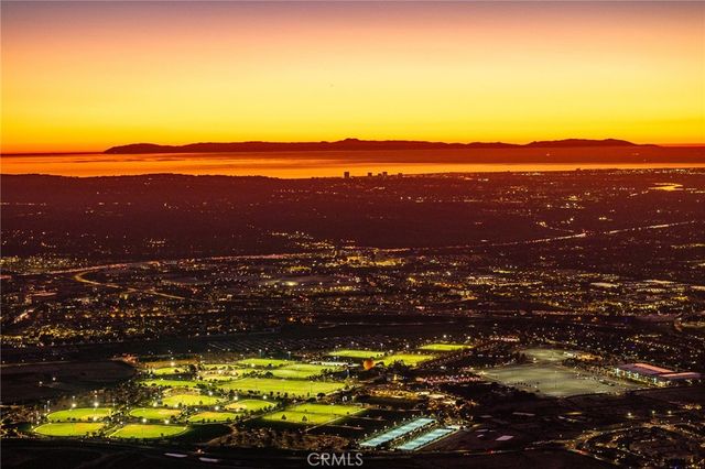 115 Frame, Irvine, CA 92618