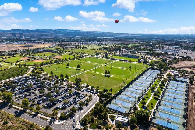 115 Frame, Irvine, CA 92618