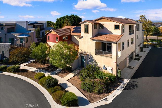 115 Frame, Irvine, CA 92618