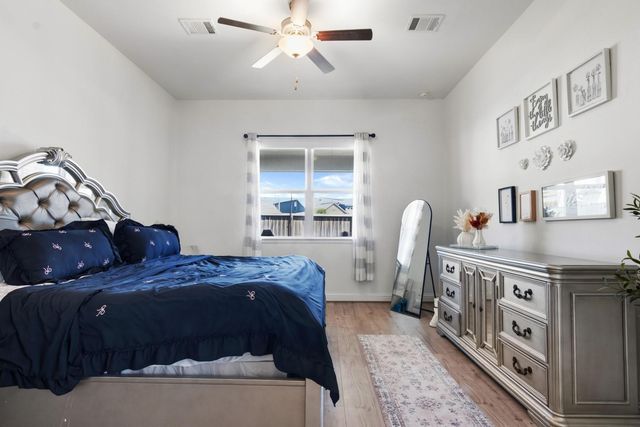 761 Lake Lacosta Drive, Katy, TX 77493