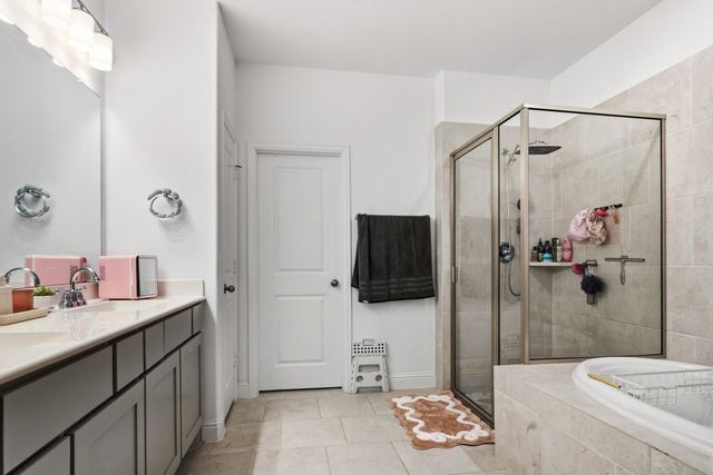 761 Lake Lacosta Drive, Katy, TX 77493