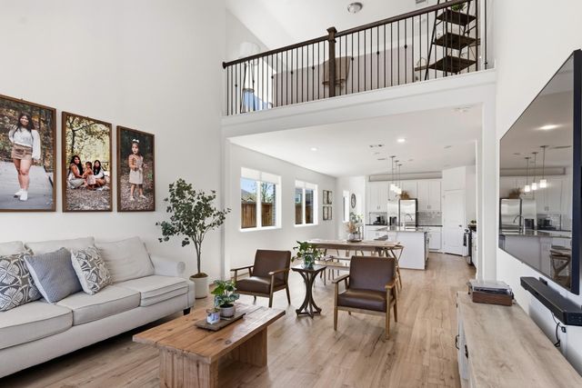 761 Lake Lacosta Drive, Katy, TX 77493