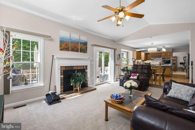14021 HEATHERSTONE DR, Bowie, MD 20720