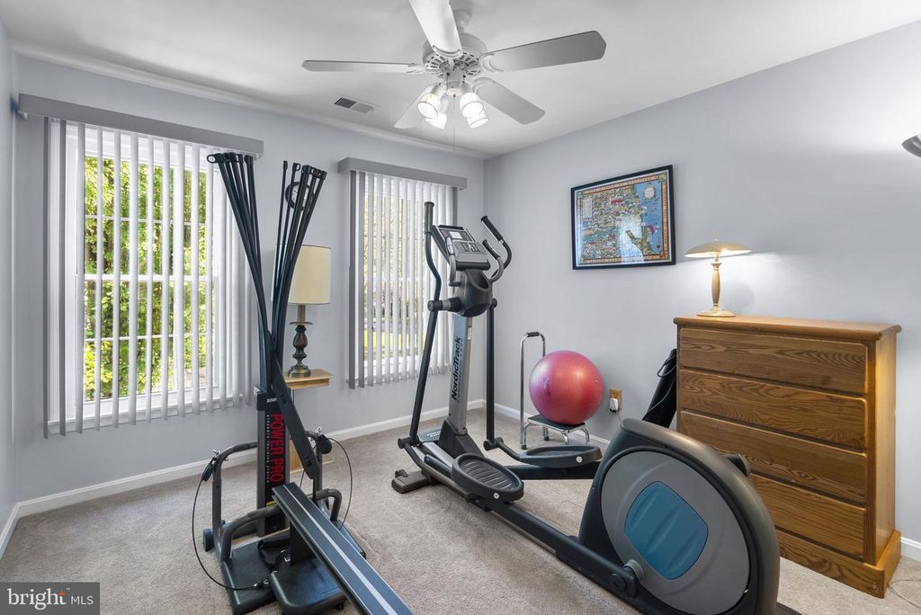 Image 24 of property listing at 14021 HEATHERSTONE DR, Bowie, MD 20720